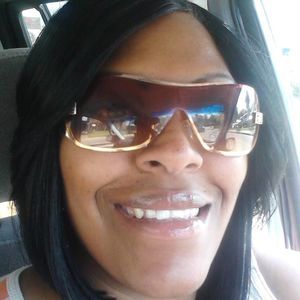 Meet your Posher, Nina